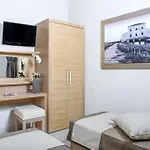 Hotel C'era Volta 2*