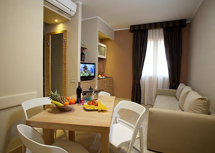 Hotel C'era Volta 2*